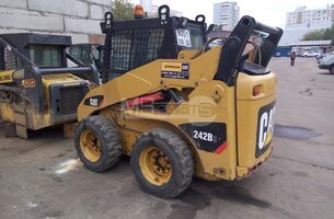 Ремонт мини-погрузчиков Caterpillar в Москве и Краснодаре - 1